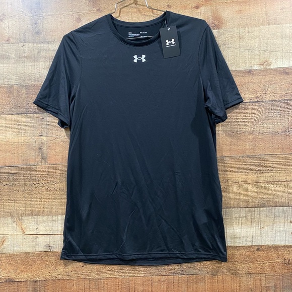 New With Tags Under Armour Loose Fit Black Locker Tee Size Small - Picture 1 of 3